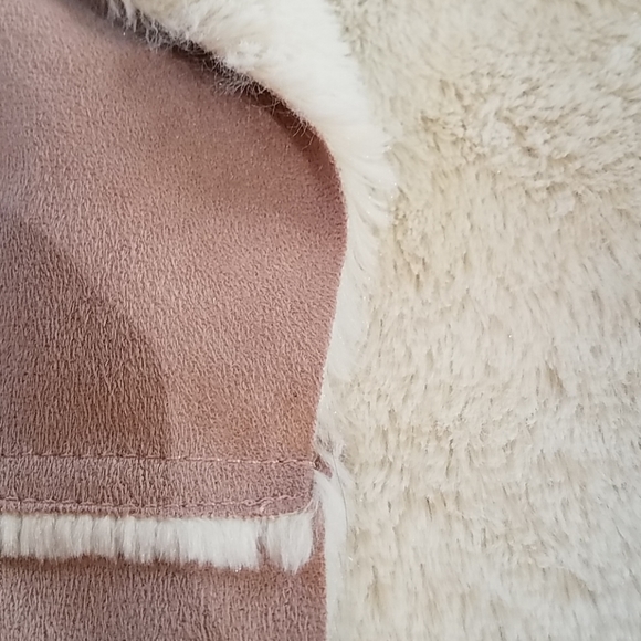 Knit works kids vest  o16 - Picture 5 of 5